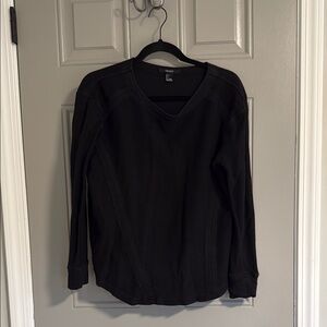 Black Long Sleeve V-Neck Shirt